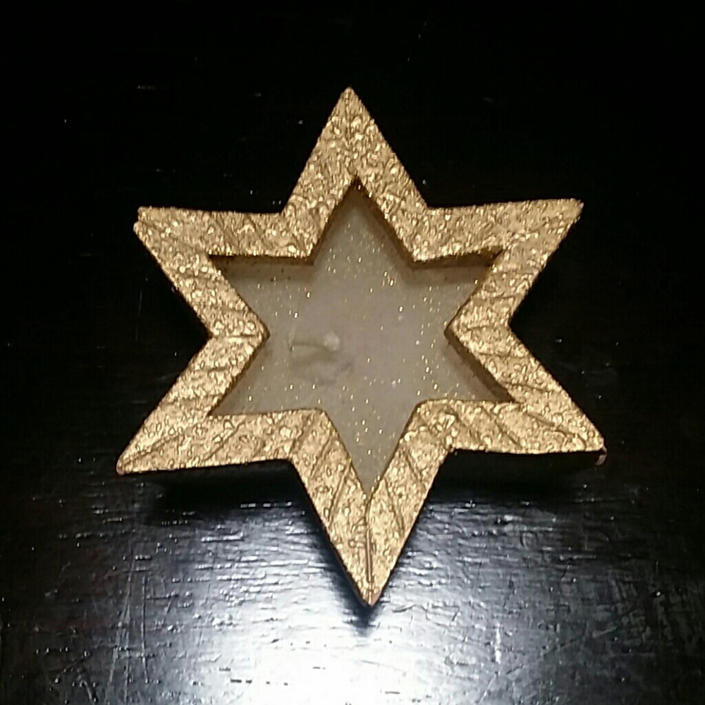 Gold Star Candle Never Burnt